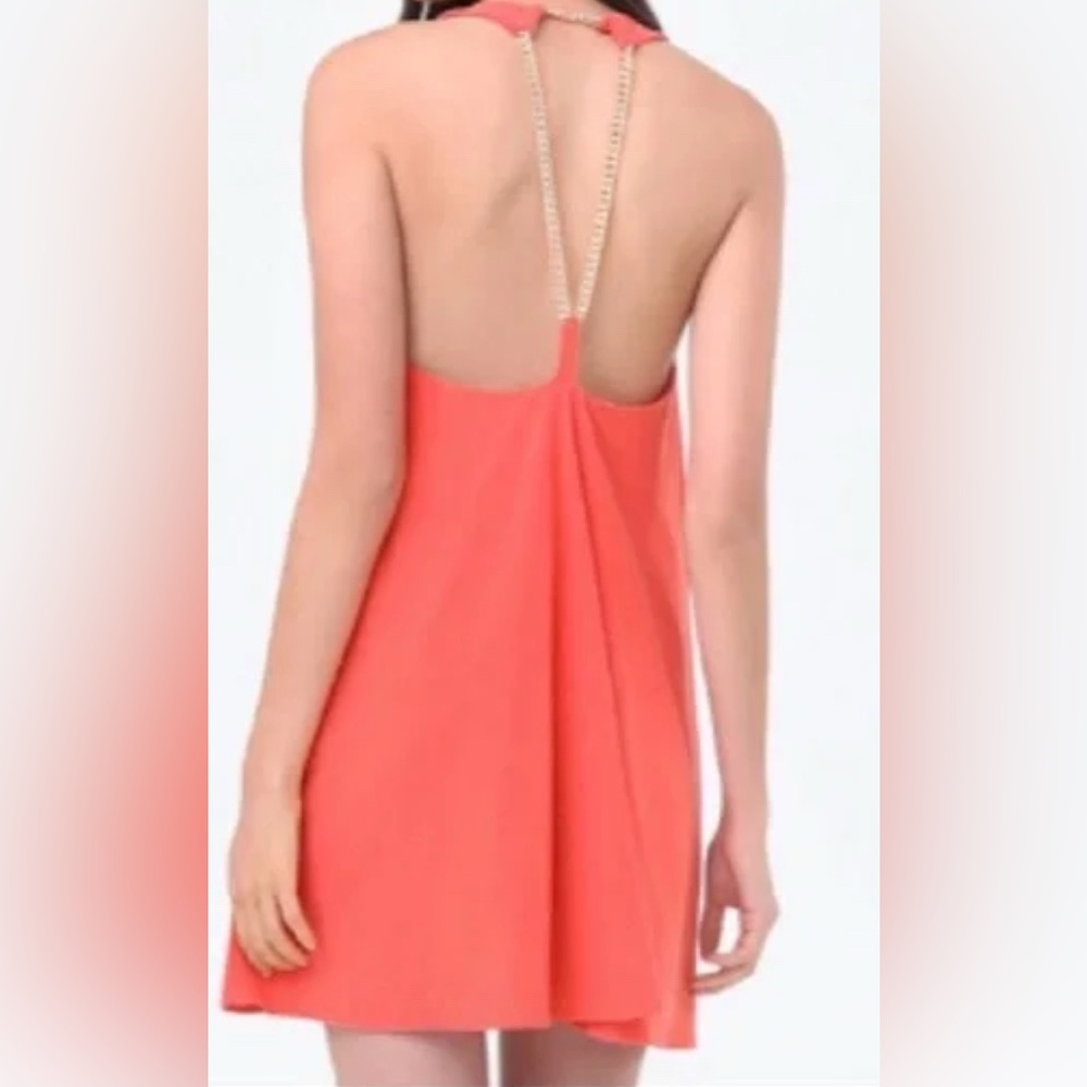 Bebe Coral Dress with Chain Accent